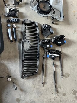 Škoda Octavia 2 díly - 8