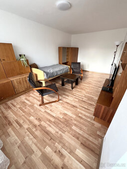 Prodej bytu 3+1/L, 64,5 m2, Kladno, ul. Petrohradská, 1.NP, - 8