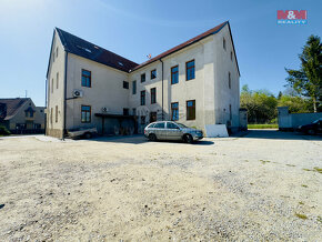 Prodej nájemního domu s 12 jednotkami, 700 m2, Nová Bystřice - 8