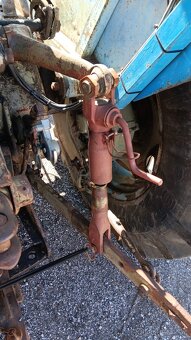 Prodám traktor ZETOR URSUS 4002 NOVÁ CENA - 8