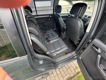 Vw Touran 2.0Tdi automat DSG 5-7 míst - 8