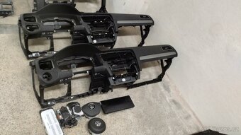 Airbagová sada Volkswagen golf 7 s originální palubní deskou - 8