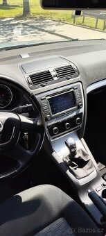 Škoda Octavia 2 combi 1,8 TSI - 8