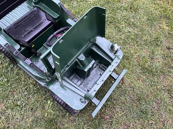 Detske elektricke auticko Jeep - 8