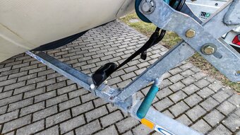 Motorový člun Honwave T35-AE, 15HP + nákladní přívěs CBS - 8
