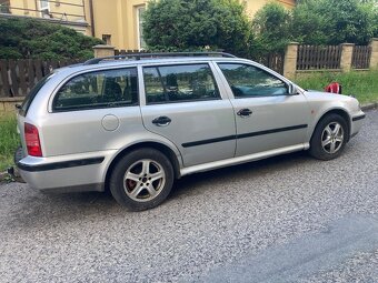 Škoda Octavia 1.9 TDi 81 KW. Klima. Tažné Vytápěná sedadla - 8