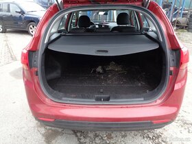 Kia Ceed SW, 1,4i, 73,2kw, Rozprodám na náhradní díly - 8