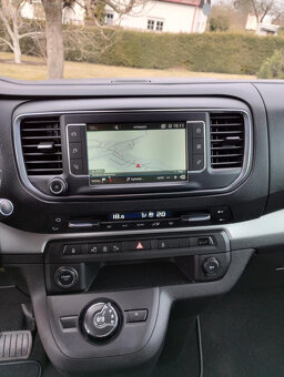 Peugeot Traveller 2.0 HDi 130 KW - 8