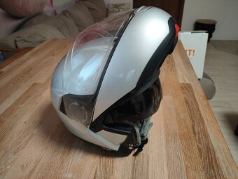 Schuberth C4 Pro (velikost L 59 cm) - 8