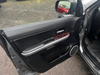 Suzuki Grand Vitara, 4x4 - 8