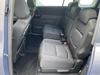 Mazda 5 2.0 D , 81 kW nafta, 2008 - 8