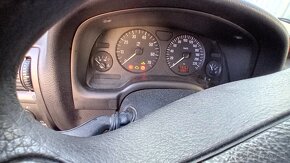 Opel Astra Classic 1.6 16V - 2005 - 8