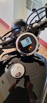 Yamaha XV950r Bolt - 8
