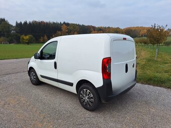 Nákladní Automobil skříňový - 8