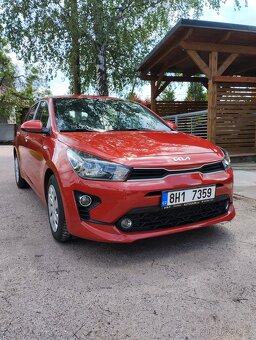 Kia Rio - 8