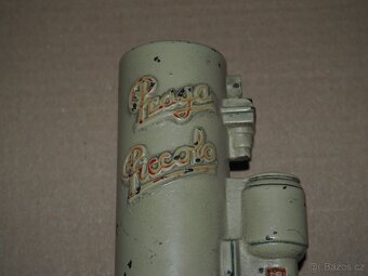 Praga Piccolo - reklamní těžítko - 8