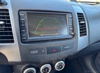 Citroen C-crosser 2.2HDi r.2008 115kw - 8