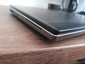 Notebook Dell Precision 7530 - 8
