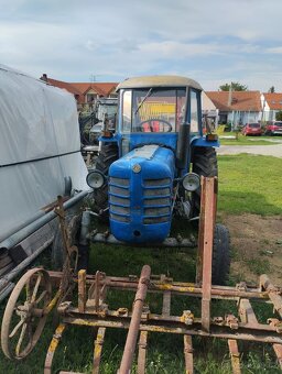 Traktor z prislušenstvým - 8
