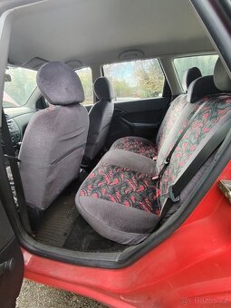Prodám Ford Focus 1.6 benzín kombi - 8