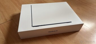 Macbook AIR M2 15" 2023 16Gb, 512GB - 8