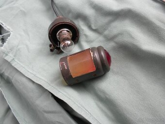 ČZ 98-500 zachovalé zadní světlo v patině - 8