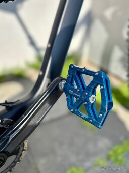 AM/trailové kolo YT Jeffsy 27,5" - 8