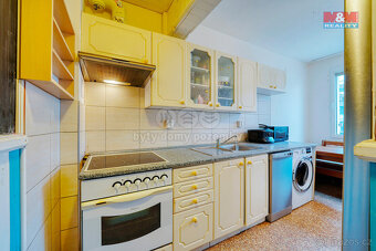 Prodej bytu 3+1, 74 m², Tachov, ul. Jana Ziky - 8