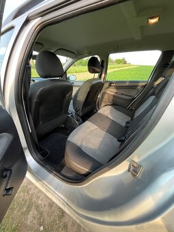 Peugeot 206, Kombi, r. 2005 - 8