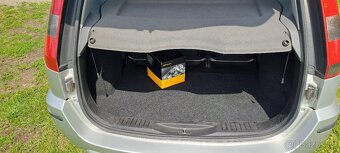 FORD FUSION 1,6i - 8