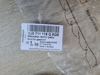 NOVÁ Manžeta řadící páky Octavia 1 Černá kůže ORIG - 8