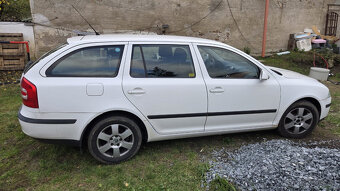 Prodám Škoda Octavia II Combi - 8