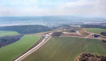 Prodej pozemku 7334 m², ul. Na Ryzlinku, Plzeň - 8