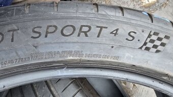 Letní pneu 245/40/20 Michelin - 8