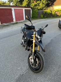 Aprilia Dorsoduro.750 - 8