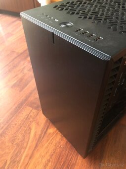 Fractal Design Define 7 Nano Black TG Light Tint - 8