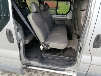 Opel Vivaro 2,5 DCi, 9 míst - 8