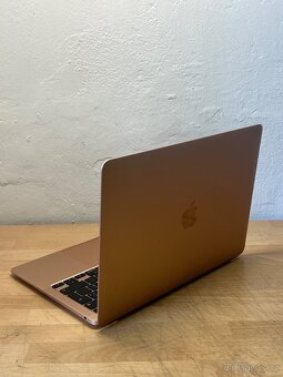 MacBook Air M1 2020 GOLD / Záruka - 8