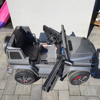 Dětské elektrické autíčko - 8
