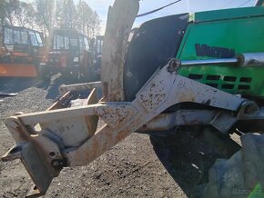 VALTRA 6850 lesní kolový traktor - 8