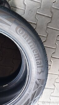 Prodám 2 x letní pneu Continental 235/55/18 - 8