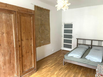Pronájem bytu 2+kk 50 m² Praha, Polská Vinohrady - 8
