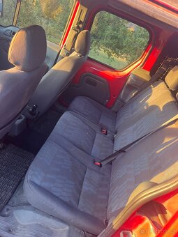 Ford tourneo Connect 2005 - 8