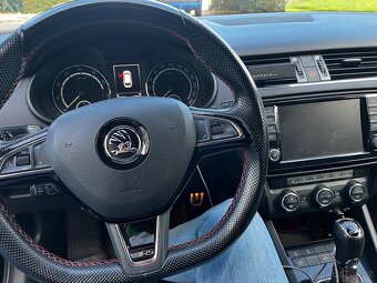 Škoda Octavia VRS 230 TSI - 8