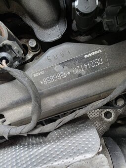 Volvo XC70 inscription D5 162kw - Náhradní díly - 8