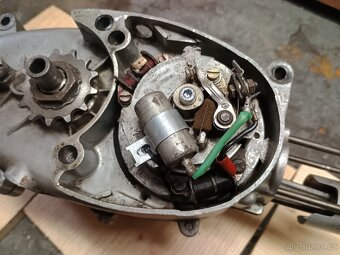 Motor Jawa 50 /20,21,23 - 8