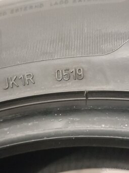 Letní  pneu 235/55/19 Goodyear Eagle F1 SUV 4x4 - 8