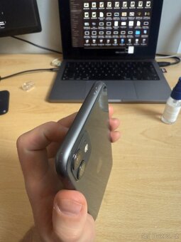 iPhone 11 128GB Black - 8