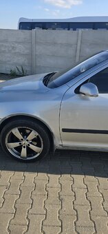Octavia II 2.0tdi 103kw L&K - 8
