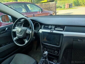 Škoda Superb - 8